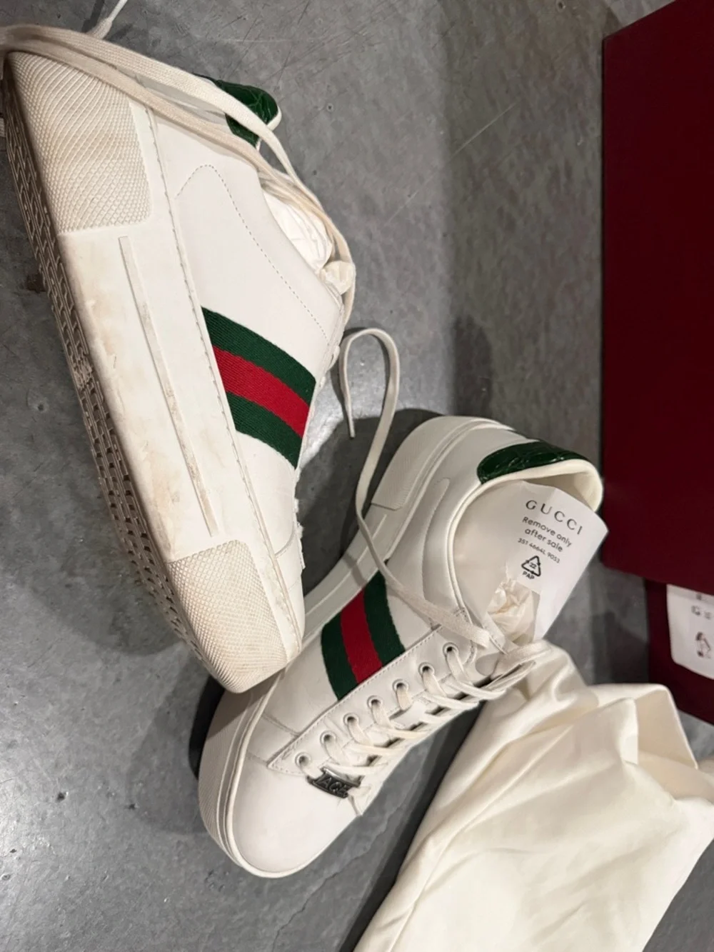 Gucci White Leather Low-Top with Green & Red Stripe Gucci Ace platform sneaker - Picture 4 of 10